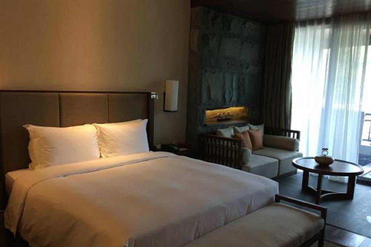 Doubletree Resort By Hilton Hotel Hainan - Qixianling Hot Spring Baoting Екстер'єр фото