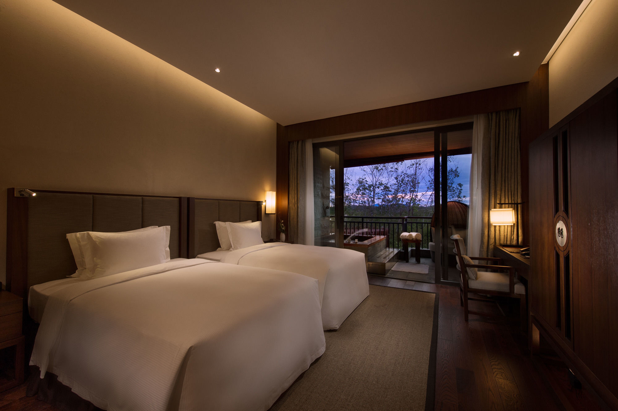 Doubletree Resort By Hilton Hotel Hainan - Qixianling Hot Spring Baoting Екстер'єр фото