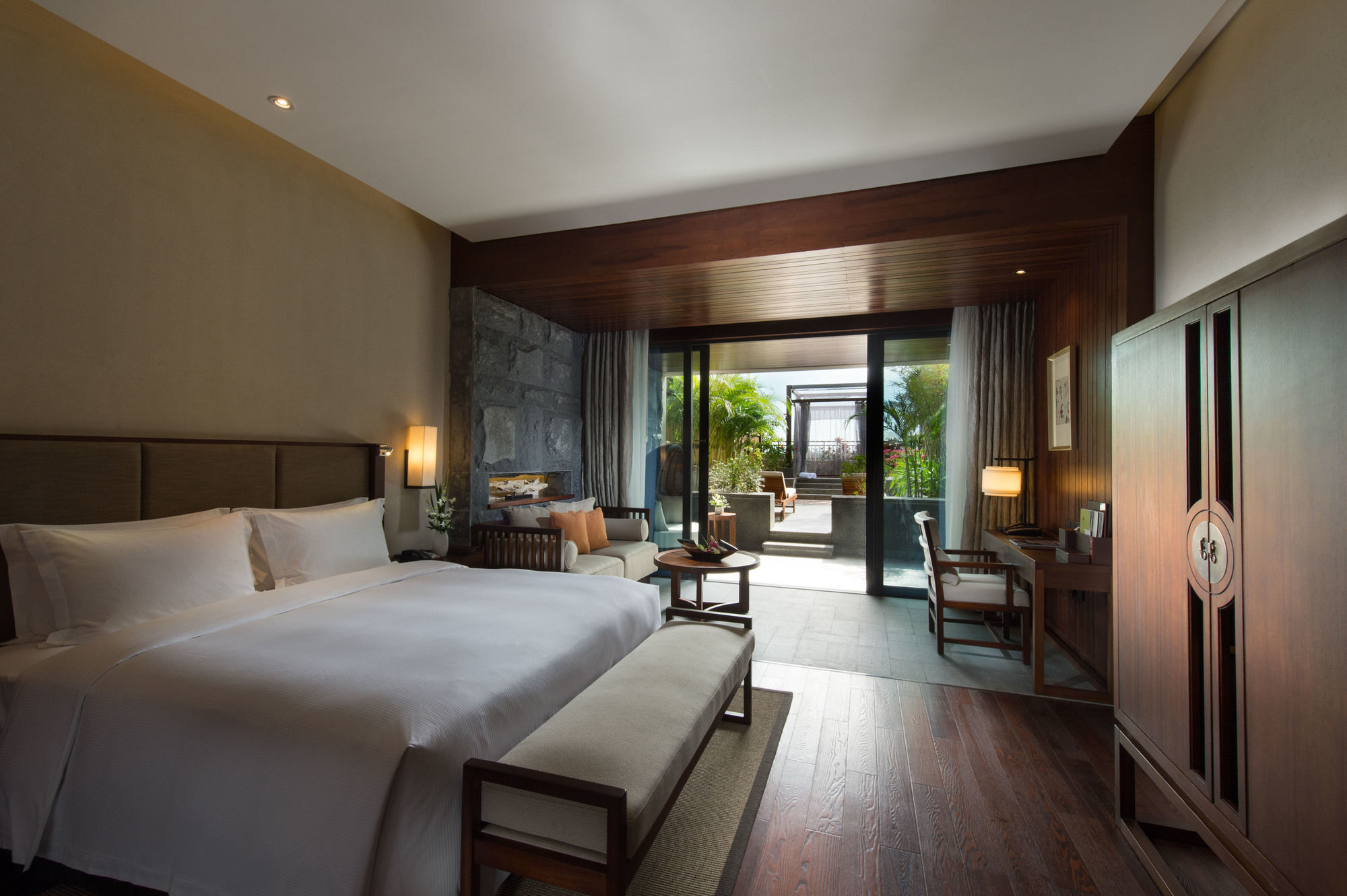 Doubletree Resort By Hilton Hotel Hainan - Qixianling Hot Spring Baoting Екстер'єр фото